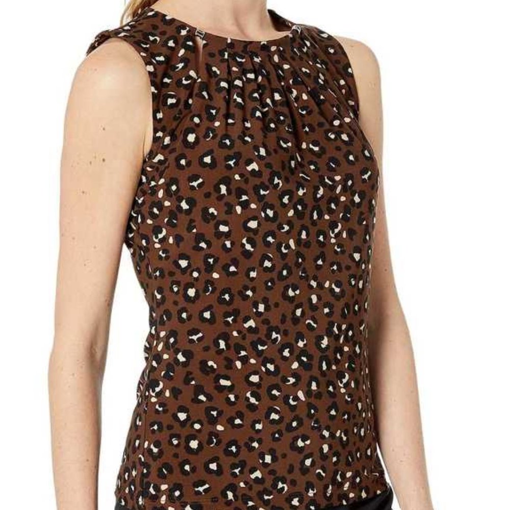 NEW! Tommy Hilfiger Animal Print Pleated Top.